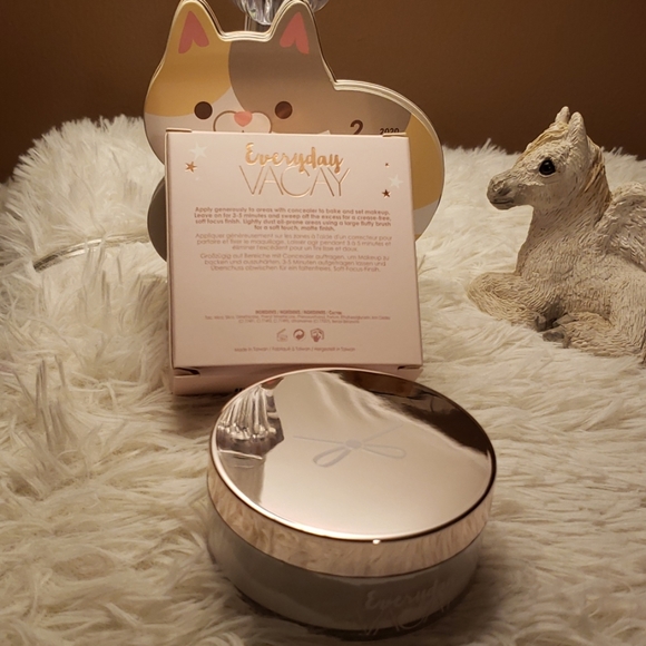 Ciate London Everyday Vacay Setting Powder BNIB - Picture 5 of 6